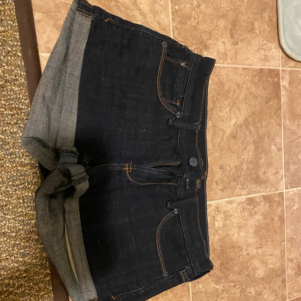 Women’s Abercrombie shorts